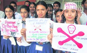 Students of KV No. 1 take part in an awareness rally on drug de-addiction in Ambala