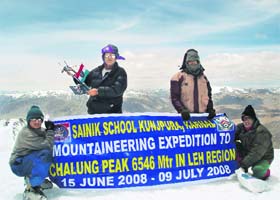 The team members of Sainik School, Kunjpura, Karnal, who successfully scaled the 6546-m high Chalung Peak in Rupshu valley of Leh region in Jammu & Kashmir on June 29