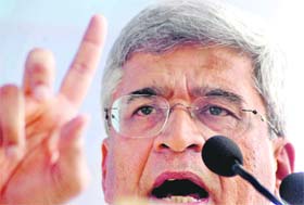 CPM general secretary Prakash Karat addresses the rally by Left parties in New Delhi