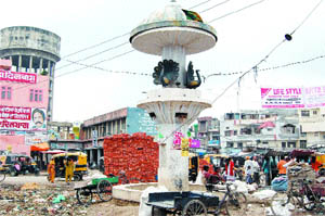 Pathetic condition of Moranwala Chowk near international bus stand in Amritsar.