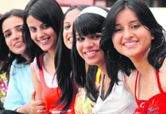 These cool chicks sure believe in grin and wear it.