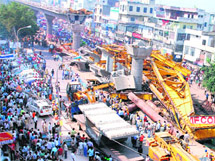 The under-construction Delhi Metro Rail Corporation bridge on Vikas Marg in East Delhi which collapsed on Sunday morning.
