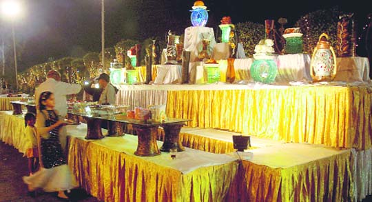 Lanterns light up the mood at a wedding