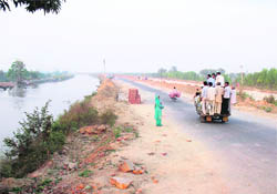 Work in progress for the construction of a road between Munak in Karnal and Bindroli in Sonepat district.