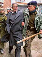 Bandhipora police picks up human rights defender Pervez Imroz.
