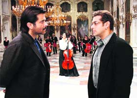 Anil Kapoor, Katrina Kaif and Salman in Yuvvraj