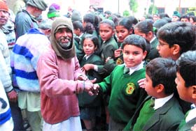 Students of DPS visit old-age home at Makhdoompura in Jalandhar