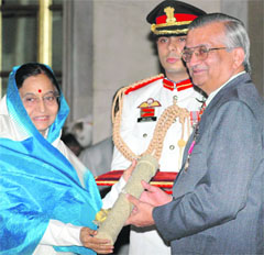President Pratibha Patil presents the Padma Vibhushan to the Chairman of the Atomic Energy Commission, Dr Anil Kakodkar, during a ceremony at Rashtrapati Bhawan in New Delhi on Tuesday.