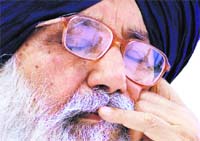 Badal appears pensive after the announcement of Bunny to contest as an Independent