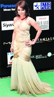 Minissha Lamba follows suit in her lavish outfit