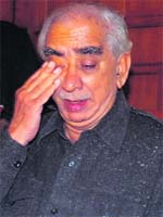Former BJP leader Jaswant Singh talks to the media after his expulsion from the party