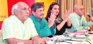 Actors Amol Palekar and Shabana Azmi along with film maker Yash Chopra, and Amit Khanna announce the Mumbai Film Festival schedule, opening with Steven Soderbergh’s film The Informant at a press conference, in Mumbai on Tuesday.