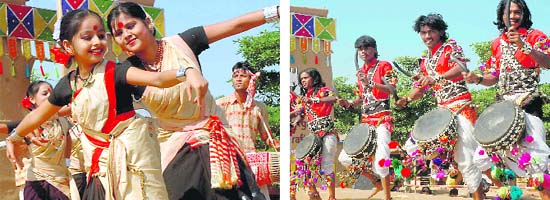 Folk artistes from Assam and adivasis from central India give a taste of their dance traditions under an azure city sky at the Kalagram fair