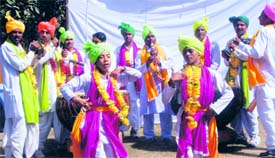 Haryanvi artistes enthrall the audience