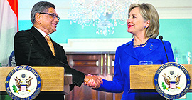 Foreign Minister SM Krishna and US Secretary of State Hillary Clinton at a press conference after the US-India Strategic Dialogue at the State Department in Washington, DC, on Thursday.
