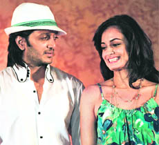 Actor Ritiesh Deshmukh and Diya Mirza attend an IIFA event in Colombo