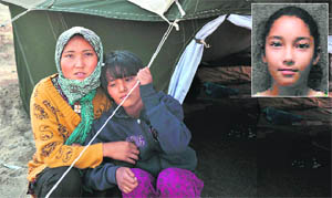 Stanzan Dolma with her younger daughter Skalzang & Denchen (inset)