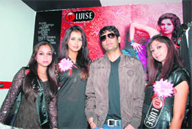 Singer Jasbir Jassi inaugurates a fashion store DLuise in Sector 20, Panchkula.