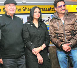 Prem Chopra, Japji Kheira & Jimmy Shergill are in the city to promote their forthcoming film Dharti.