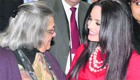 Canadian MP Ruby Dhalla greets Ela Gandhi, Mahatma Gandhis granddaughter, at the opening of IX Pravasi Bharatiya Divas in New Delhi on Saturday.