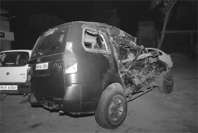 The mangled remains of the SUV, in which DSP (Punjab Vigilance) Amandeep Singh and his gunman were travelling, met with an accident near Kumbra chowk on Thursday.