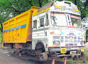 A tipper stolen from Zirakpur on Wednesday was found abandoned near Sanghol, Fatehgarh Sahib