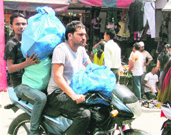 Despite the ban, the use of plastic carry bags go unabated in Ludhiana.