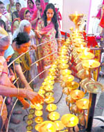 To mark the Navratras, 108 “Akhand Jyotis” being lit up at Shri Geeta Mandir, Vikas Nagar, Ludhiana