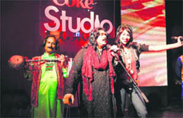 The Jugni fusion number by Arif Lohar and Meesha Shafi has been on top of the charts for over a year