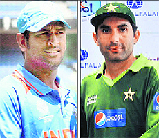 MS Dhoni, Misbah-ul-Haq