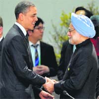 US President Barack Obama meets PM Manmohan Singh in Seoul, South Korea on Monday