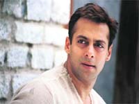 Happily single: Salman Khan