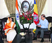 President Pratibha Patil and her Seychelles counterpart James Alex Michel in Victoria, Seychelles on Monday
