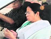 TMC supremo Mamata Banerjee arrives to meet AICC chief Sonia Gandhi in New Delhi