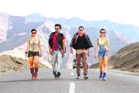 A still from Taur Mitran Di