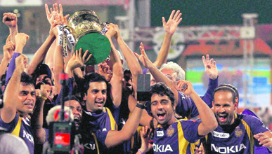 Players of Kolkata Knight Riders celebrate their win against Chennai Super Kings in the IPL-5 final in Chennai on Sunday.