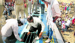 Rescue work being carried out at the accident site near Jaunpur in Uttar Pradesh on Thursday.