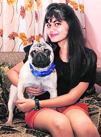 Pug marks: Mehak Walia with Bacardi Photo: Pradeep Tewari