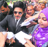 Bollywood actor Shah Rukh Khan with fans in Srinagar on Thursday.