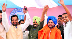 SOPU leaders and Rahul Gandhi at Panjab University, Chandigarh, on Thursday.