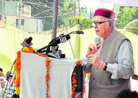 LK Advani at a rally at Majra in Nahan on Thursday