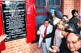 CJI Justice Altamas Kabir and Punjab CM PS Badal lay the foundation stone of Khalsa College of Law in Amritsar on Saturday