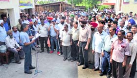 A leader addresses a rally of the Uttariya Railway Mazdoor Union at Diesel Shed at the railway station in Ludhiana on Monday