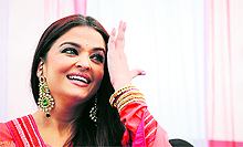 Beauty queen and actor Aishwarya Rai Bachchan at the opening of Kalyan Jewellers at Ludhiana
