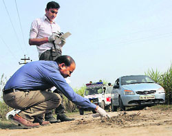 A forensic team collects samples in Muzaffarnagars Mohammad Raisingh village, on Thursday. The UP Police chief admitted to lapses on the part of the force.