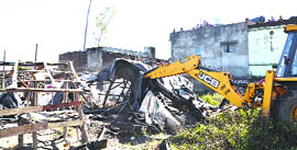 An anti-encroachment drive at Brahmpuri in Niranjanpur area of Dehradun on Saturday