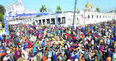 Pilgrims at the Shaheedi Jor Mela in Fatehgarh Sahib on Thursday. 