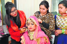 Look book: Air brush make up is the new hit