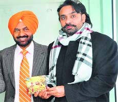 Pammi Bai and Babbu Mann