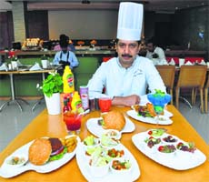 Bun-dle of joy: IPL Bonanza Festival offers a wide range of burgers